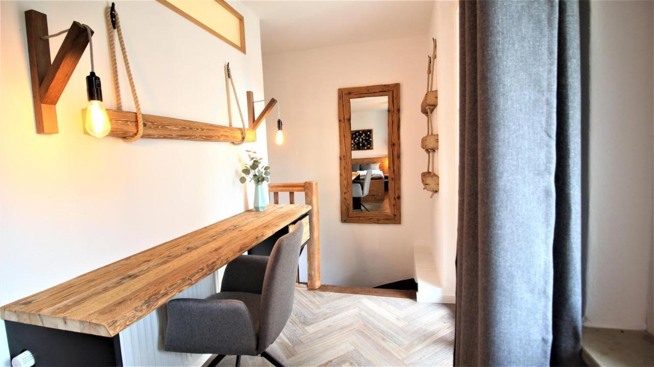 Idyllic Setting In Center - Bright & Modern Apartment Wurzburg Exterior photo