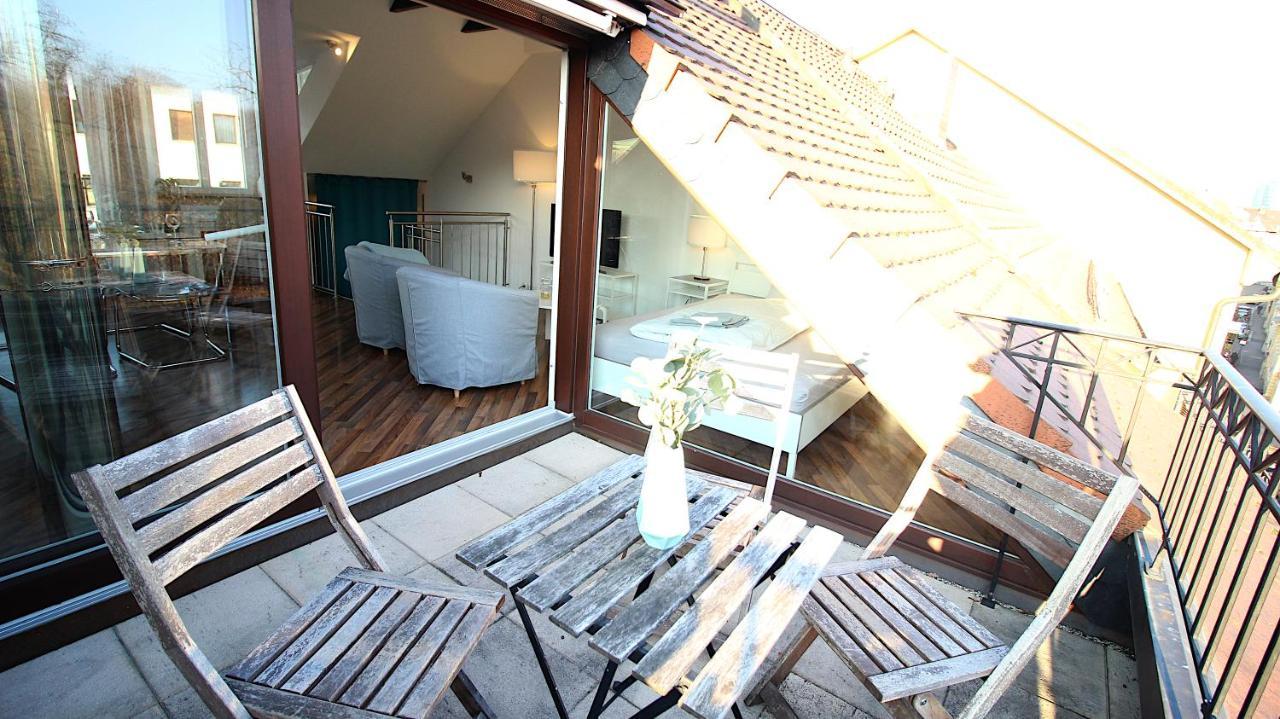 Idyllic Setting In Center - Bright & Modern Apartment Wurzburg Exterior photo